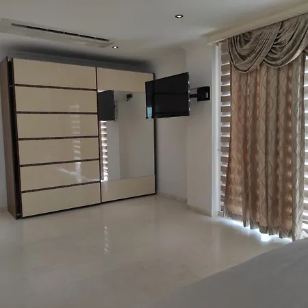 Villa Dalaman Akkaya Da Lueks Villa White House *